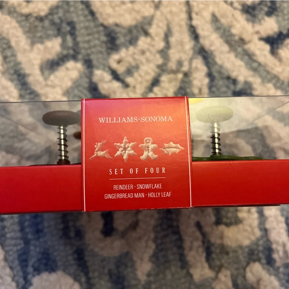 NWT WILLIAMS-SONOMA Holiday Pie Crust Cutters